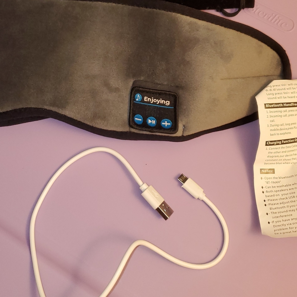 Bluetooth eyemask